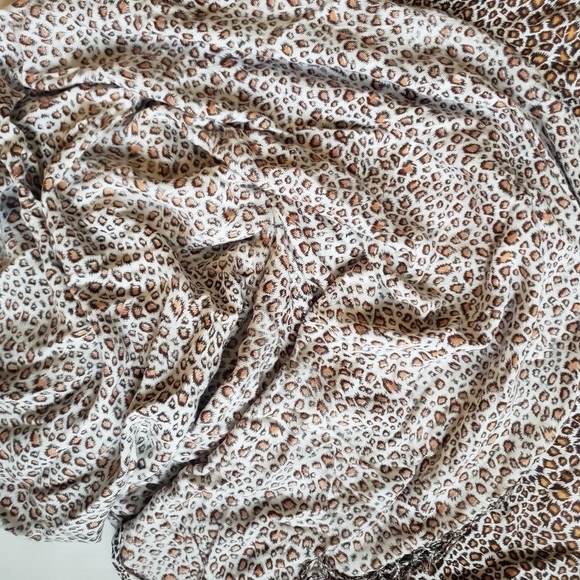 ANIMAL LEOPARD PPRINT LONG SCARF WRAP SHOULDER COVER COTTON* O/S - Picture 9 of 10